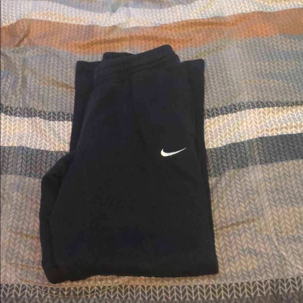 navy blue nike sweatpants - Picture 3 of 4